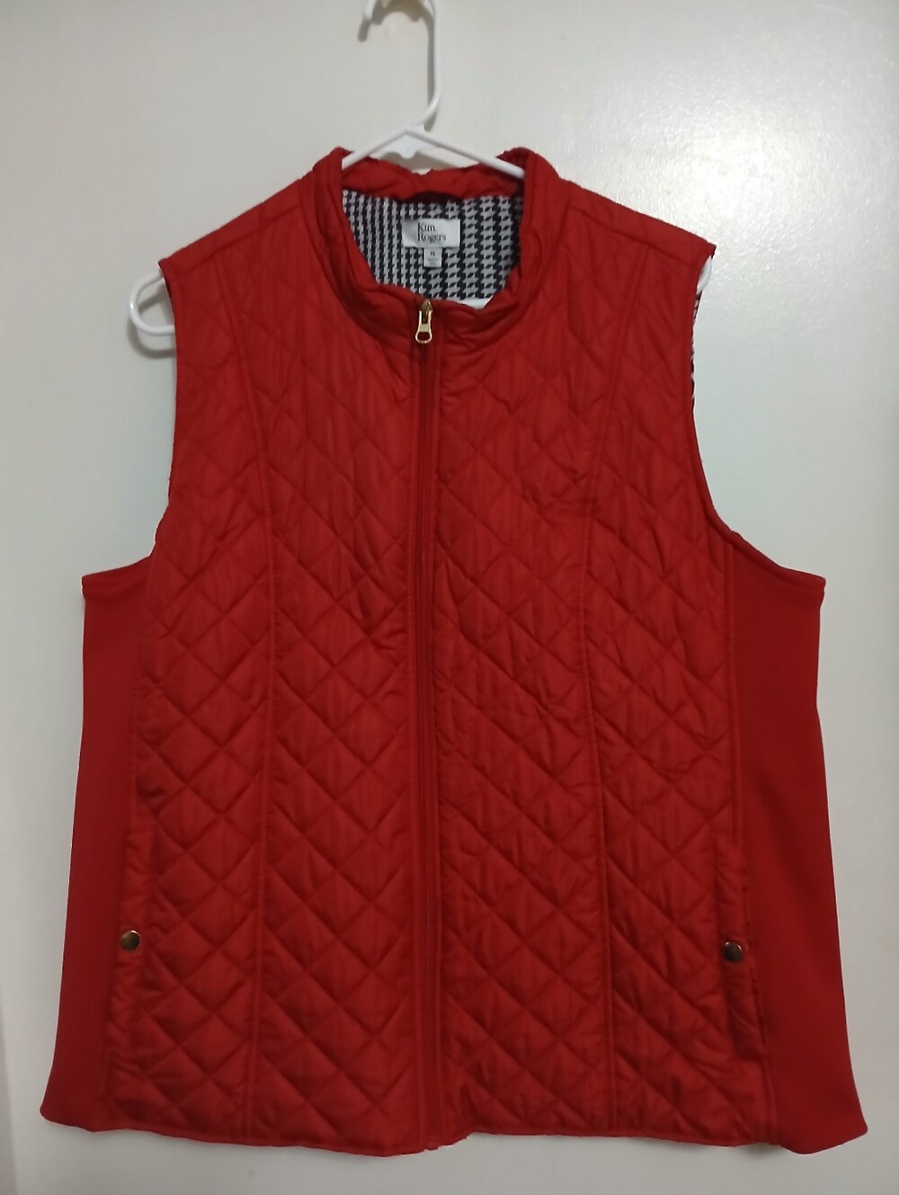 Kim Rogers Womens Quilted Side Rib Vest Dimond Pattern Red XL